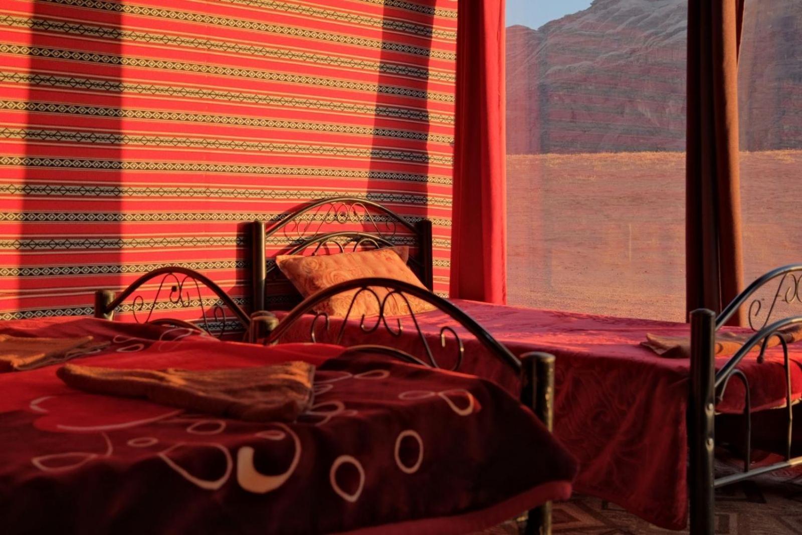 Готель Welcome To Wadi Rum Camp Екстер'єр фото